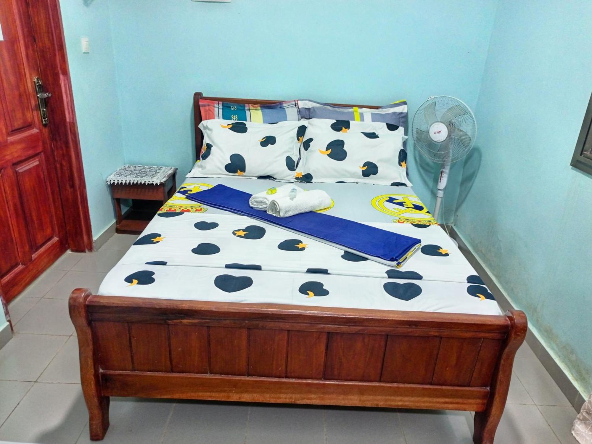 Residence Des 7 Collines ياوندي المظهر الخارجي الصورة