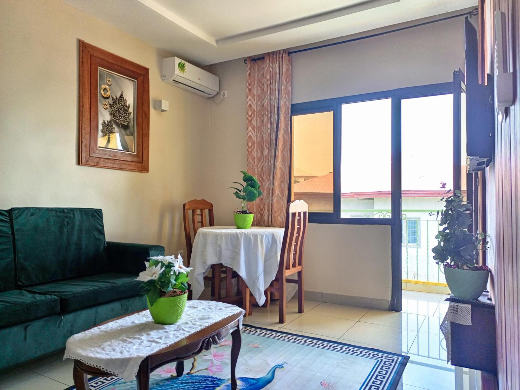 Residence Des 7 Collines ياوندي المظهر الخارجي الصورة