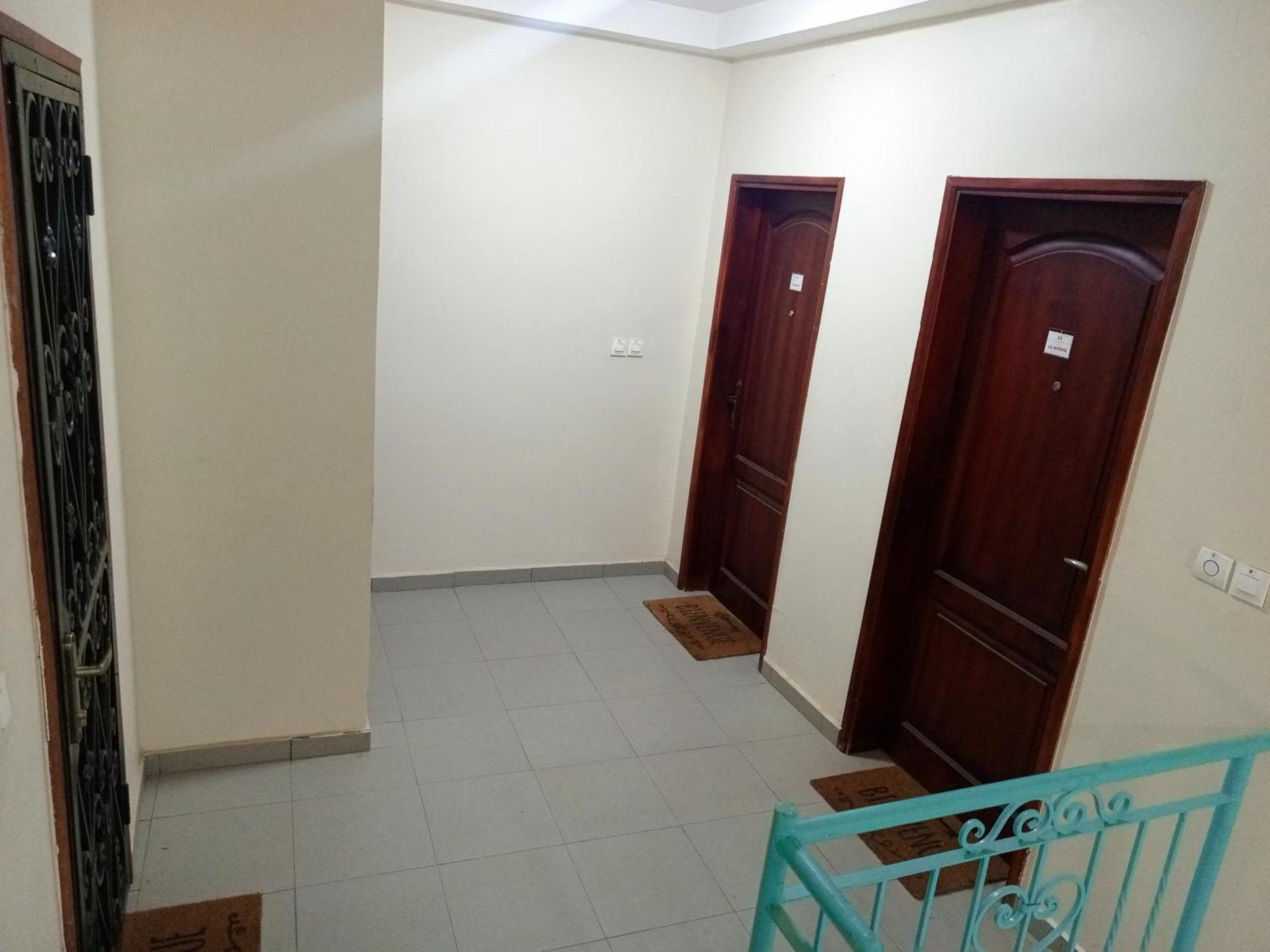 Residence Des 7 Collines ياوندي المظهر الخارجي الصورة
